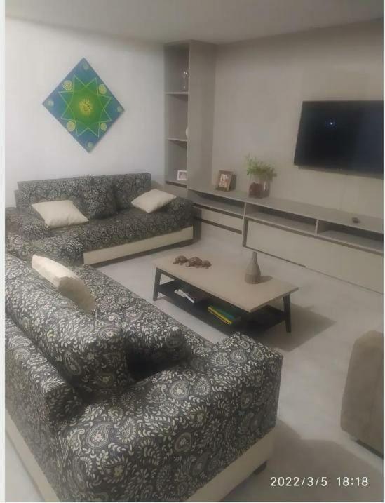 Excelente casa com Piscina e Academia. Camacari Exterior foto